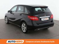 Usata Mercedes B180 109 CV (80 kW) 2018 Nero Monovolume