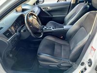 Usata Lexus CT200h 99 CV (72 kW) 2017 Bianco Berlina