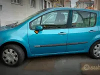 Usata Renault Modus 82 CV (60 kW) 2004 Monovolume