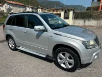 Usata Suzuki Vitara 129 CV (94 kW) 2011 Grigio Station wagon