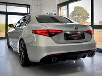 Usata Alfa Romeo Giulia Super 150 CV (110 kW) 2017 Grigio Berlina