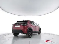 Usata Toyota Yaris Cross Lounge 92 CV (67 kW) 2022 Rosso SUV