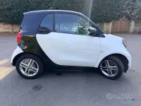 Usata Smart ForTwo Electric Drive Edition #1 60 kW (82 CV) 2021 Bianco Berlina