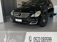 Usata Mercedes R320 224 CV (164 kW) 2008 Nero Monovolume