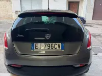 Usata Lancia Delta Platinum 120 CV (88 kW) 2011 Grigio Utilitaria