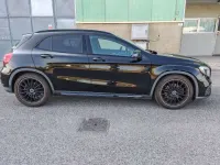 Usata Mercedes GLA220 Premium 177 CV (130 kW) 2018 Nero SUV