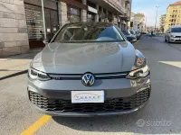 Usata VW Golf VIII GTI 245 CV (180 kW) 2024 Grigio Berlina