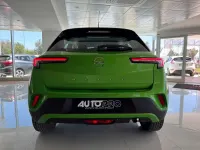 Usata Opel Mokka Edition 101 CV (74 kW) 2023 Verde SUV