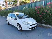 Usata Fiat Punto 75 CV (55 kW) 2014 Bianco Utilitaria