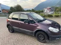 Usata Fiat Sedici 135 CV (99 kW) 2013 Viola SUV