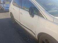 Usata Peugeot 3008 112 CV (82 kW) 2011 Bianco Station wagon