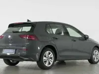Usata VW Golf VIII Life 116 CV (85 kW) 2025 Grigio Berlina