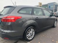 Usata Ford Focus Titanium 119 CV (87 kW) 2017 Grigio Station wagon