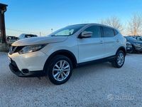 Usata Nissan Qashqai 110 CV (80 kW) 2016 Bianco SUV