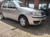 Usata Fiat Punto 60 CV (44 kW) 2005 Grigio Berlina