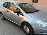Usata Fiat Grande Punto 65 CV (47 kW) 2007 Grigio Utilitaria