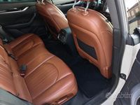 Usata Maserati Levante 275 CV (202 kW) 2016 Bianco SUV