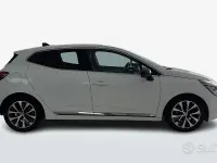 Usata Renault Clio V Techno 101 CV (74 kW) 2023 Bianco Berlina