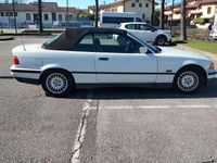 Usata BMW 320 Cabriolet Efficient Dynamics 150 CV (110 kW) 1995 Bianco Cabrio