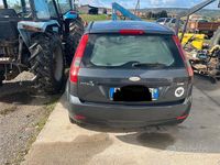 Usata Ford Fiesta 68 CV (50 kW) 2003 Blu Utilitaria