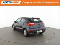 Usata Kia Rio Active 75 CV (55 kW) 2016 Grigio Utilitaria