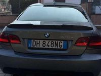 Usata BMW 325 218 CV (160 kW) 2007 Grigio Coupé