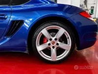Usata Porsche Cayman 320 CV (235 kW) 2010 Blu Coupé