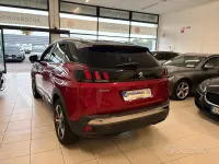 Usata Peugeot 3008 Allure 131 CV (96 kW) 2020 Rosso SUV