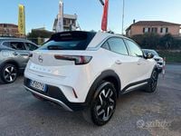 Usata Opel Mokka Comfort 131 CV (96 kW) 2023 Bianco SUV