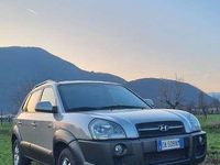 Usata Hyundai Tucson Active 141 CV (103 kW) 2006 Argento SUV
