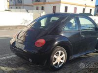 Usata VW New Beetle 2005 Nero Utilitaria