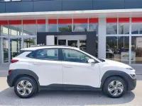 Usata Hyundai Kona 105 CV (77 kW) 2021 Bianco SUV