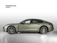 Usata Porsche Panamera 2024 Verde aventurine metallizzato Utilitaria