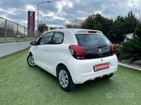 Usata Peugeot 108 Access 69 CV (50 kW) 2015 Bianco Utilitaria