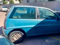 Usata Lancia Ypsilon 60 CV (44 kW) 2001 Blu Utilitaria