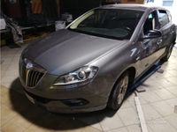 Usata Lancia Delta 120 CV (88 kW) 2010 Grigio Utilitaria