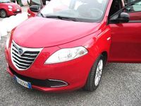 Usata Lancia Ypsilon Platinum 95 CV (69 kW) 2014 Rosso Utilitaria