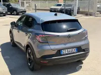 Usata Renault Captur Techno 101 CV (74 kW) 2025 Grigio SUV