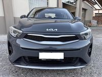 Usata Kia Stonic 84 CV (61 kW) 2022 Grigio SUV