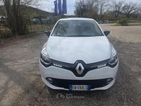 Usata Renault Clio IV 75 CV (55 kW) 2014 Bianco Berlina