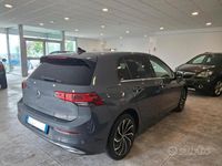Usata VW Golf VII Style 150 CV (110 kW) 2021 Grigio Utilitaria