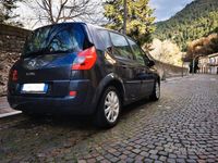 Usata Renault Scénic II 106 CV (77 kW) 2008 Grigio Monovolume