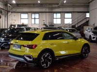 Usata Audi A3 150 CV (110 kW) 2024 Giallo pitone metallizzato Berlina