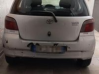 Usata Toyota Yaris 2001