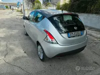 Usata Lancia Ypsilon Platinum 85 CV (62 kW) 2012 Grigio Utilitaria