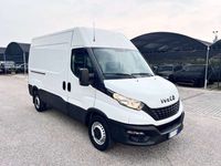 Usata Iveco Daily 136 CV (100 kW) 2021 Bianco Furgone