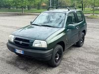 Usata Suzuki Grand Vitara 94 CV (69 kW) 2000 Verde Station wagon