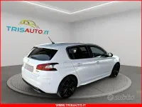 Usata Peugeot 308 GT-line 120 CV (88 kW) 2015 Bianco Utilitaria