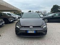 Usata VW Golf VII Sportline 116 CV (85 kW) 2019 Grigio Berlina