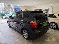 Usata Honda FR-V 190 CV (139 kW) 2006 Grigio Monovolume